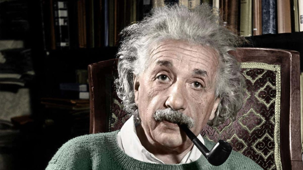 Nell'immagine Albert Einstein - Smart Marketing