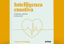 Nell'immagine la copertina del libro Intelligenza emotiva, 1° uscita della collana Scoprire la Psicologia - Smart Marketing