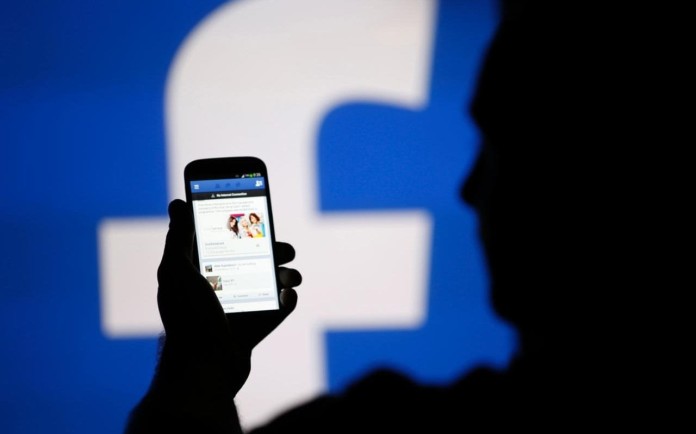 #10yearschallenge: complotto di Facebook o semplice fenomeno social?