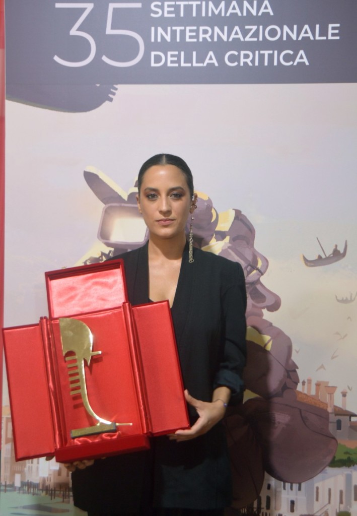 La regista turca Azra Deniz Okyay, vincitrice del “Gran Premio SIC” - Smart Marketing